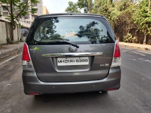 Toyota Innova 2.5 VX 7 STR 2010 MT for sale in Mumbai