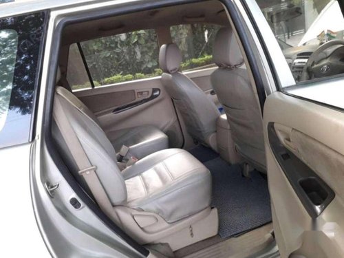 Toyota Innova 2.0 G4, 2007, Diesel MT for sale in Lucknow