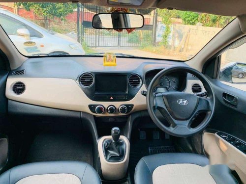 Hyundai Grand i10 Magna 2015 MT for sale in Noida