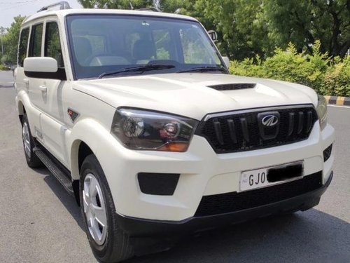 Used 2016 Mahindra Scorpio S6 Plus 8 Seater MT in Ahmedabad