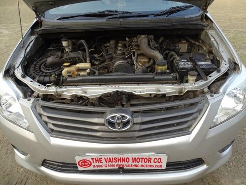 2012 Toyota Innova 2.5 GX (Diesel) 8 Seater MT in Kolkata