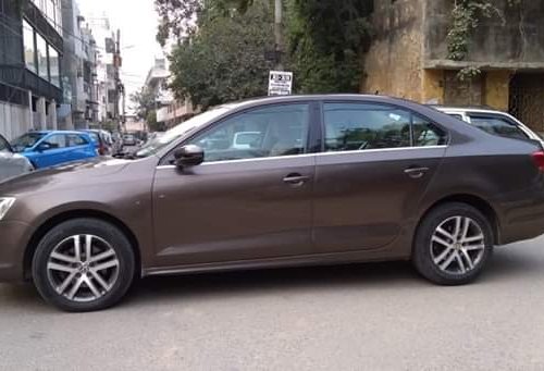 Volkswagen Jetta 2.0 TDI Highline 2012