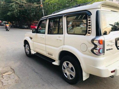 Used 2015 Mahindra Scorpio MT for sale in New Delhi