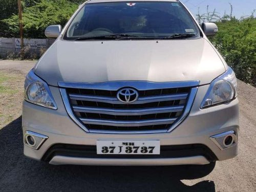 Used 2013 Toyota Innova MT for sale in Nagpur