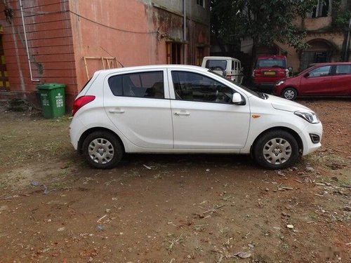 Used Hyundai i20 2013 MT for sale in Kolkata 