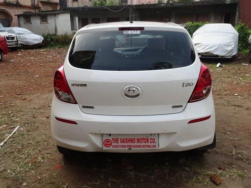 Used Hyundai i20 2013 MT for sale in Kolkata 