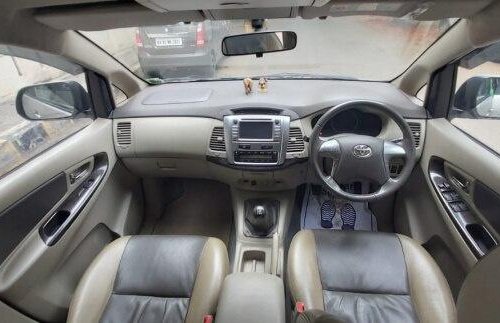 Used 2015 Toyota Innova MT for sale in Bangalore 