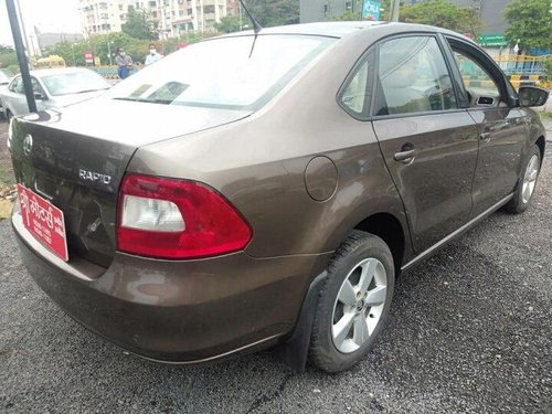 Used 2014 Skoda Rapid AT for sale in Indore 