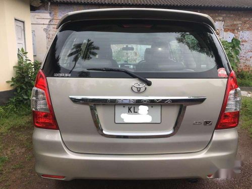 Toyota Innova 2.5 V 7 STR, 2012, Diesel MT for sale in Kozhikode 