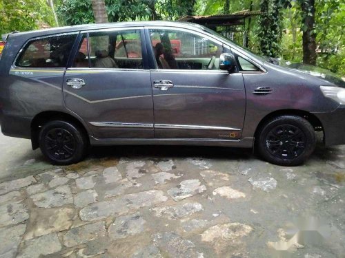 Used Toyota Innova 2.0 G4, 2006, Diesel MT for sale in Shoranur 