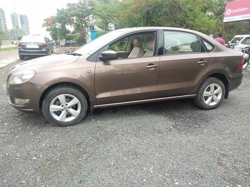 Used 2014 Skoda Rapid AT for sale in Indore 