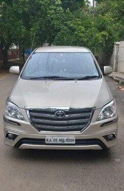 Used 2015 Toyota Innova MT for sale in Bangalore 