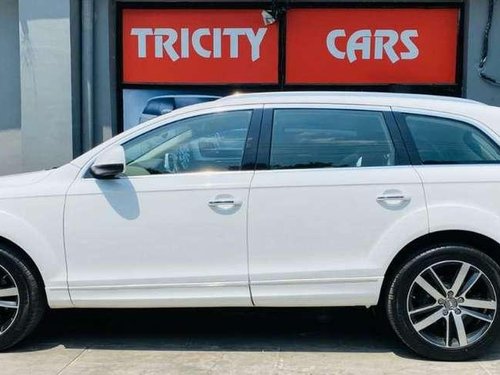 Used Audi Q7 3.0 TDI Quattro Technology 2010 AT in Chandigarh 