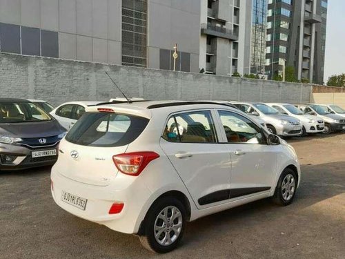 Used Hyundai Grand i10 2015 MT for sale in Vadodara 