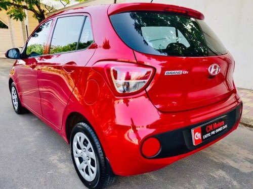 Hyundai Grand i10 1.2 Kappa Magna 2018 AT in Ahmedabad 