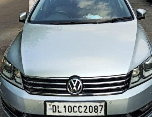 Used Volkswagen Passat 2012 AT for sale in New Delhi