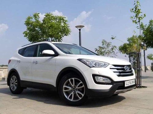 Used Hyundai Santa Fe 2017 AT for sale in Vadodara 