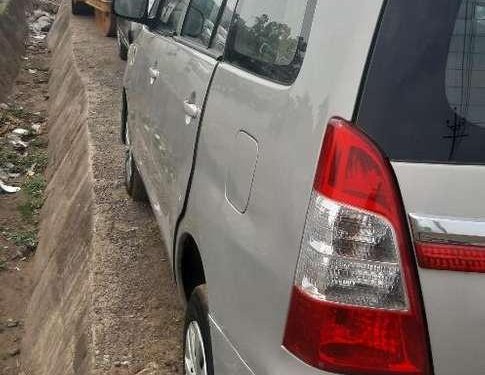 Used Toyota Innova 2013 MT for sale in Raipur 