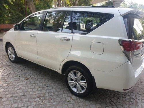 Used 2016 Toyota Innova Crysta AT for sale in New Delhi