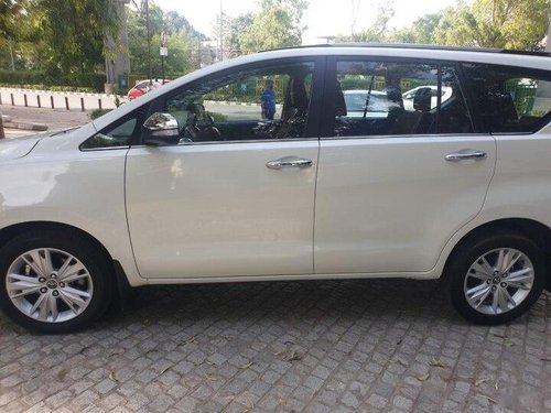 Used 2016 Toyota Innova Crysta AT for sale in New Delhi