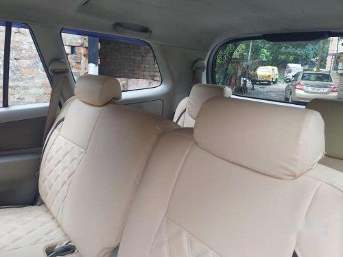 Toyota Innova 2.5 V 8 STR, 2013, Diesel MT for sale in Kolkata 