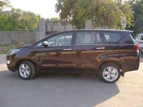 Used 2016 Toyota Innova Crysta AT for sale in New Delhi