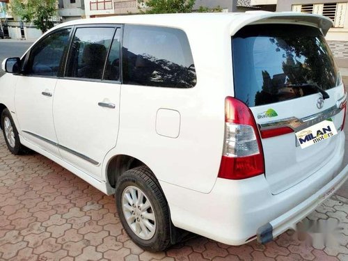 Toyota Innova 2.5 V 8 STR, 2014, MT for sale in Rajkot 
