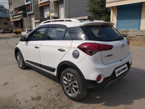 Used 2017 Hyundai i20 Active MT for sale in Indore 