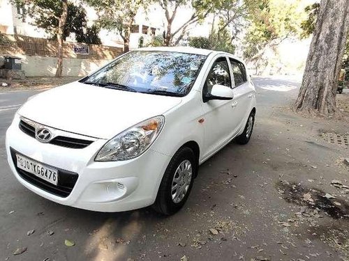 Hyundai I20 Magna 1.2, 2011, MT for sale in Ahmedabad 