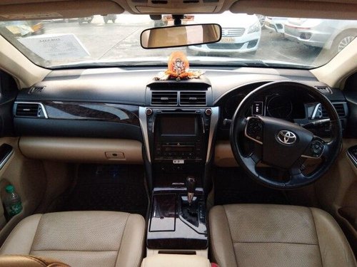 Used Toyota Camry 2.5 G 2015 AT for sale in Mumbai