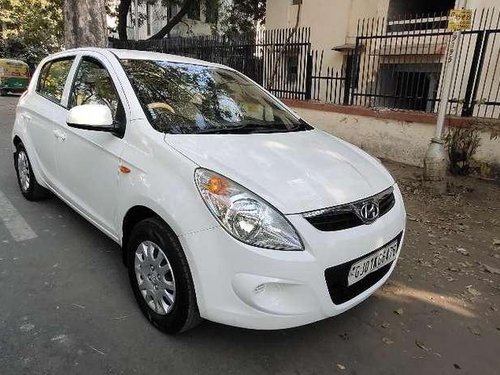 Hyundai I20 Magna 1.2, 2011, MT for sale in Ahmedabad 