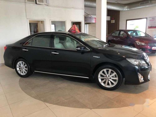 Used Toyota Camry 2015 AT for sale in Noida 