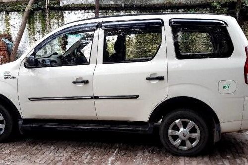 Mahindra Xylo D4 2013 MT for sale in Kolkata 