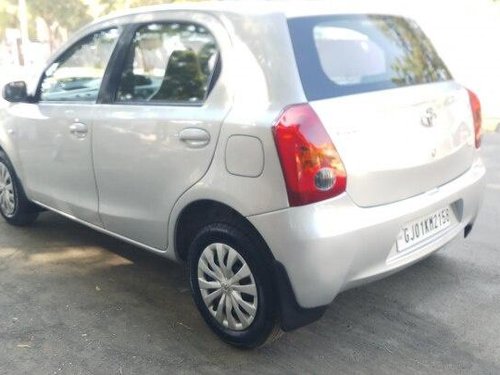 Toyota Etios Liva G 2011 MT for sale in Ahmedabad 