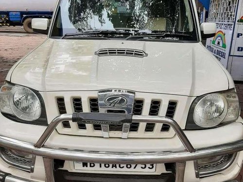 Mahindra Scorpio VLX, 2013, Diesel MT for sale in Kolkata 