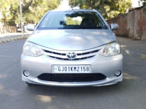 Toyota Etios Liva G 2011 MT for sale in Ahmedabad 