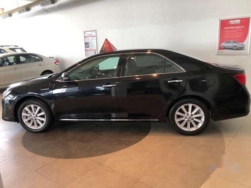 Used Toyota Camry 2015 AT for sale in Noida 