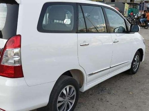 Used Toyota Innova 2.5 VX 7 STR 2015 MT for sale in Vadodara 