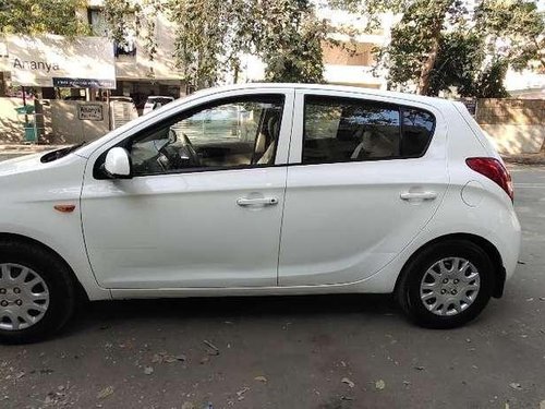 Hyundai I20 Magna 1.2, 2011, MT for sale in Ahmedabad 