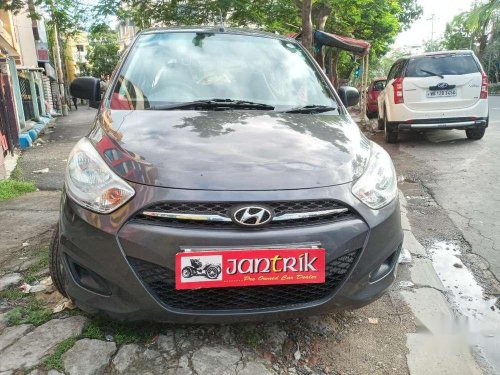 Hyundai i10 Era 2011 MT for sale in Kolkata 