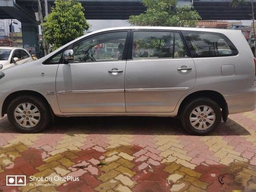 Used 2011 Toyota Innova MT for sale in Kolkata 