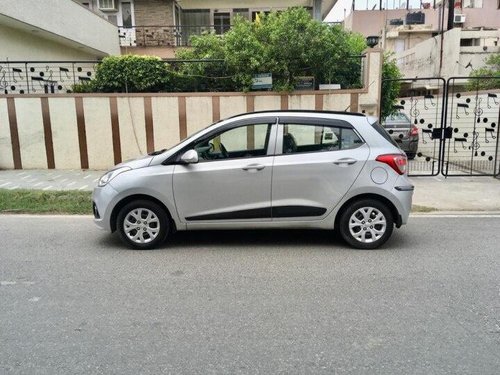 Used Hyundai Grand i10 Sportz 2016 MT for sale in New Delhi