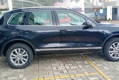 Used 2013 Volkswagen Touareg AT for sale in Kolhapur 