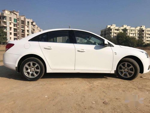 Used Chevrolet Cruze LT 2010 MT for sale in Ahmedabad 