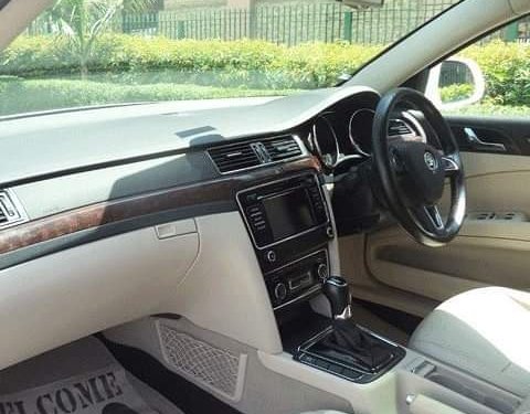 2015 Skoda Superb 1.8 TSI AT for sale in New Delhi