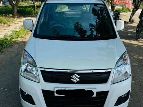 Used 2015 Maruti Suzuki Wagon R MT for sale in Vapi 