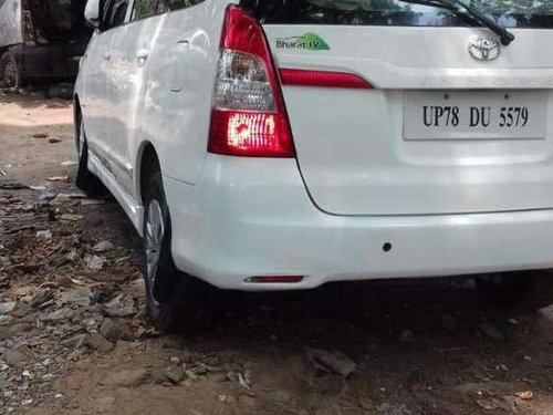 Toyota Innova 2015 MT for sale in Kanpur 