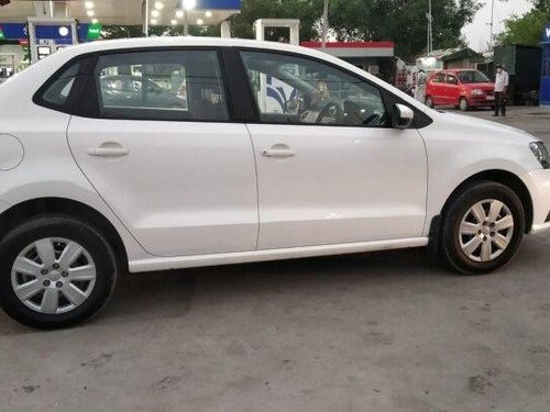 Used Volkswagen Ameo 2017 MT for sale in New Delhi