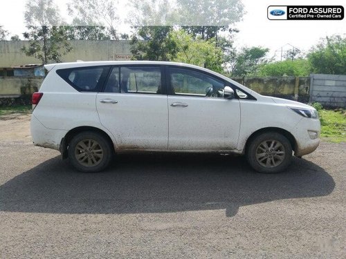 Used Toyota Innova Crysta 2016 MT for sale in Aurangabad 