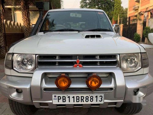 Used 2012 Mitsubishi Pajero MT for sale in Jalandhar 